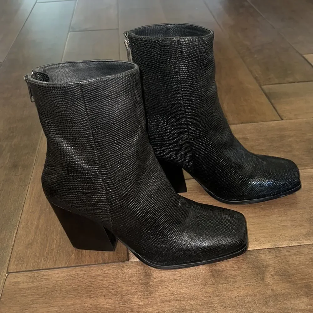 Free People Skylar Square Toe Ankle Boot US 8